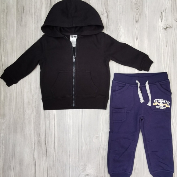 2 YEARS Hoodie & Sweatpants NWT / EUC - Picture 4 of 8